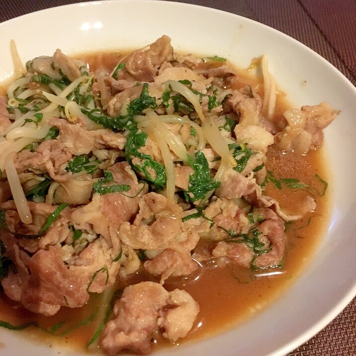 豚肉の青じそドレッシング炒め